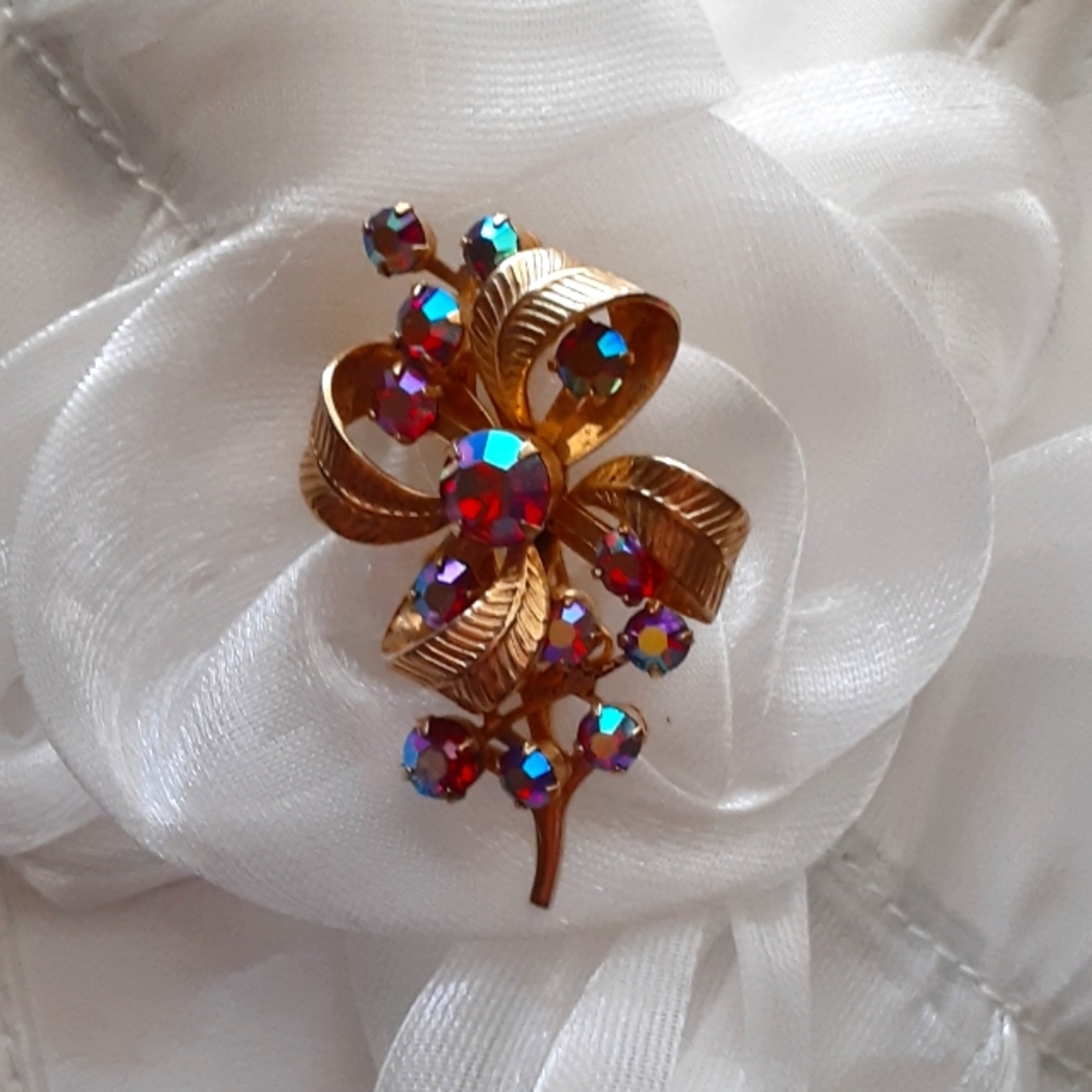 Vintage Antique Aurora Borealis Bow Brooch